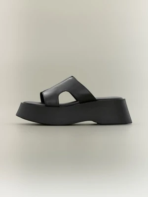 Klapki na obcasie Even&Odd By Zalando czarny