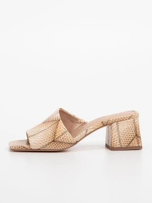 Klapki na obcasie Katy Perry