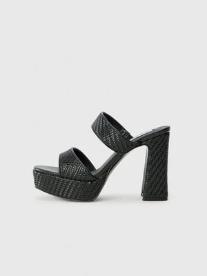 Klapki na obcasie Steve Madden