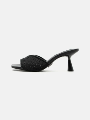 Klapki na obcasie Steve Madden czarny