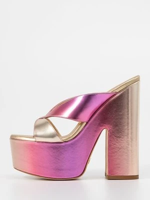 Klapki na obcasie Stuart Weitzman