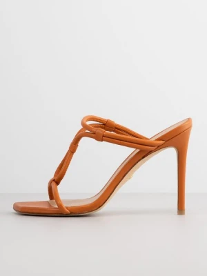 Klapki na obcasie Stuart Weitzman pomarańczowy