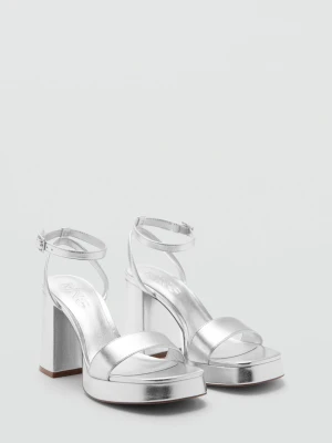 Klapki na obcasie w metalicznym kolorze srebrny - Dziewczyna - - MANGO TEEN