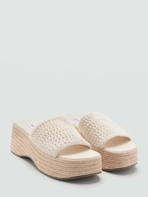 Klapki na platformie beżowy - Teen - - MANGO TEEN