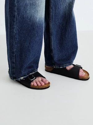 Klapki płaskie Pepe Jeans