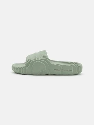 Klapki płaskie adidas Originals