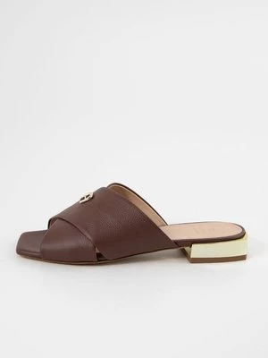 Klapki płaskie aigner