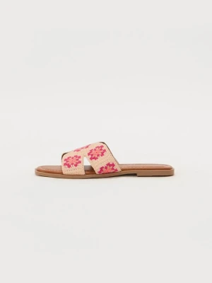 Klapki płaskie Anna Field By Zalando beżowy