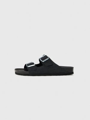 Klapki płaskie BAYTON