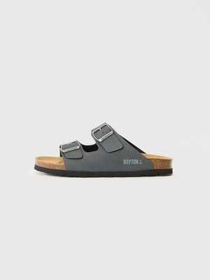 Klapki płaskie BAYTON