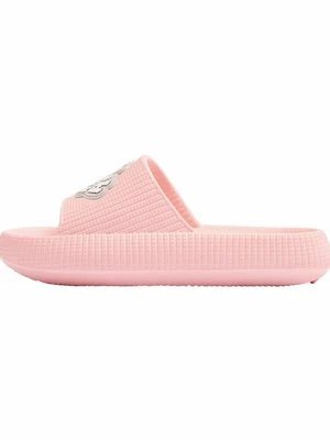 Klapki płaskie Bershka