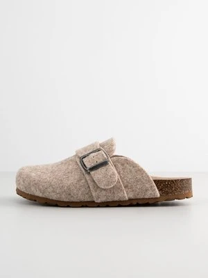 Klapki płaskie Bianco