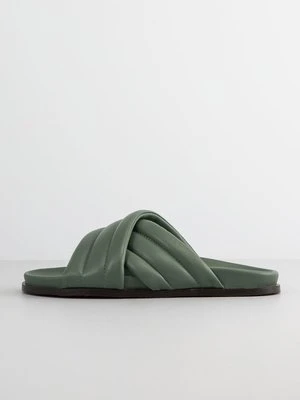 Klapki płaskie Billi Bi