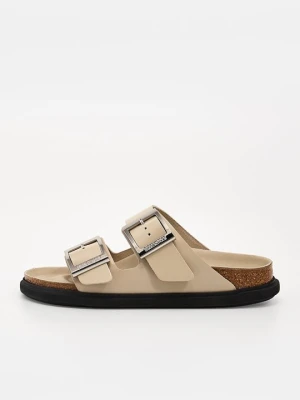 Klapki płaskie Birkenstock beżowy