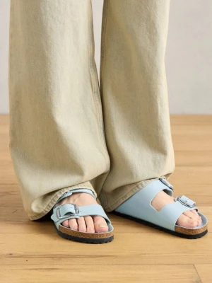 Klapki płaskie Birkenstock jasnoniebieski