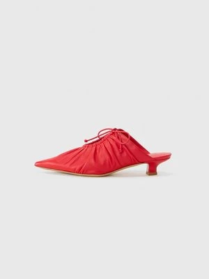 Klapki płaskie By Malene Birger