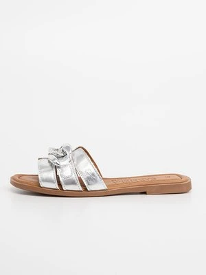 Klapki płaskie Carmela