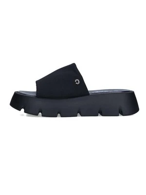 Klapki płaskie Carvela