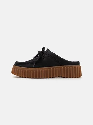 Klapki płaskie Clarks