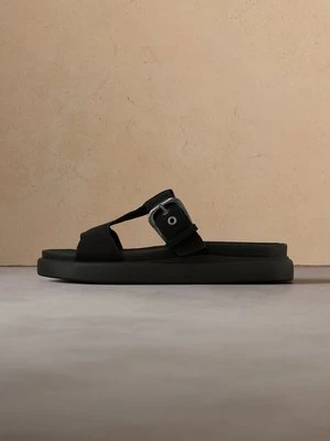 Klapki płaskie Clarks