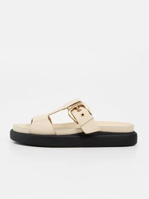 Klapki płaskie Clarks biały