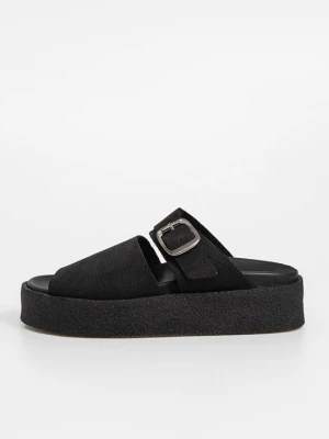 Klapki płaskie Clarks czarny