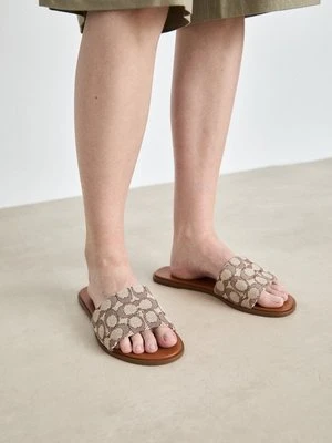 Klapki płaskie Coach