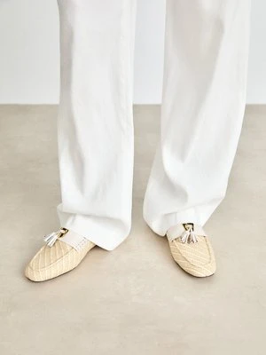 Klapki płaskie Coccinelle