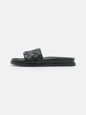 Klapki płaskie Copenhagen Shoes