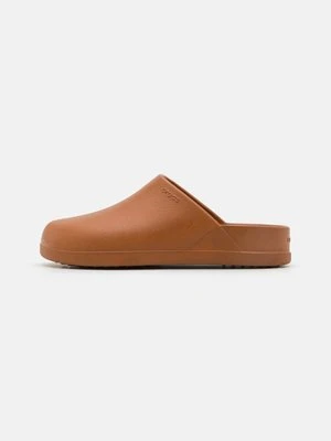 Klapki płaskie Crocs