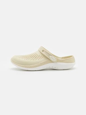 Klapki płaskie Crocs