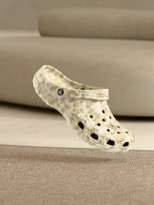 Klapki płaskie Crocs biały