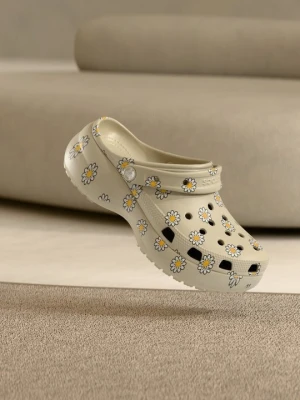 Klapki płaskie Crocs taupe