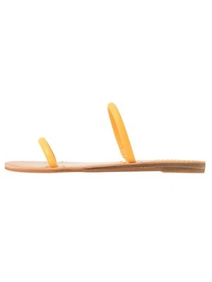 Klapki płaskie Dolce Vita