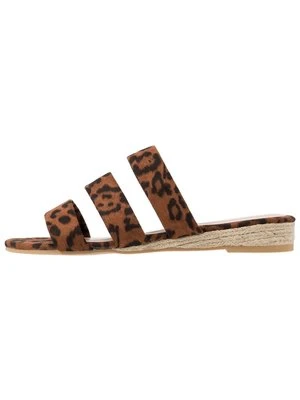 Klapki płaskie Dorothy Perkins Wide Fit