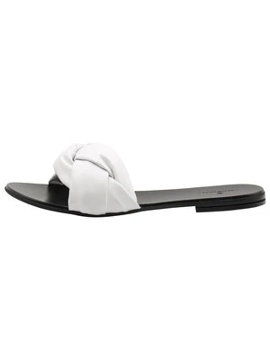 Klapki płaskie dreimaster