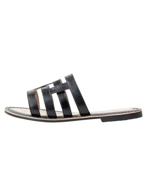 Klapki płaskie dreimaster