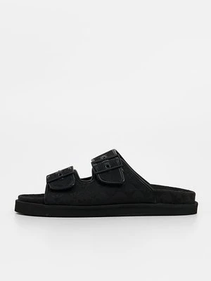 Klapki płaskie Emporio Armani