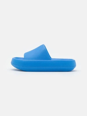 Klapki płaskie Even&Odd By Zalando niebieski