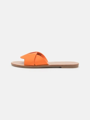 Klapki płaskie Even&Odd By Zalando pomarańczowy