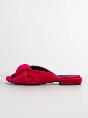 Klapki płaskie Furla
