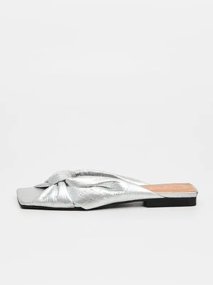 Klapki płaskie Ganni