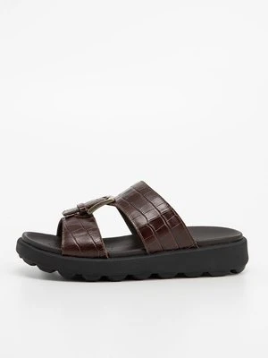 Klapki płaskie Geox