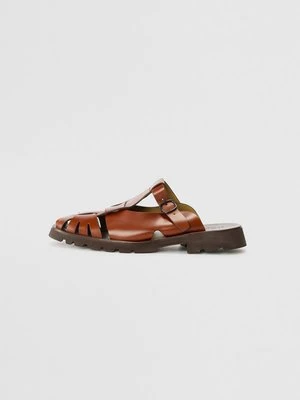 Klapki płaskie Hereu