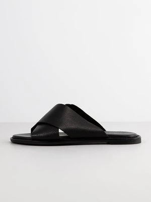 Klapki płaskie Inuovo