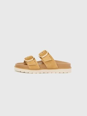 Klapki płaskie Inuovo