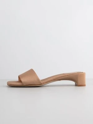 Klapki płaskie Jeffrey Campbell
