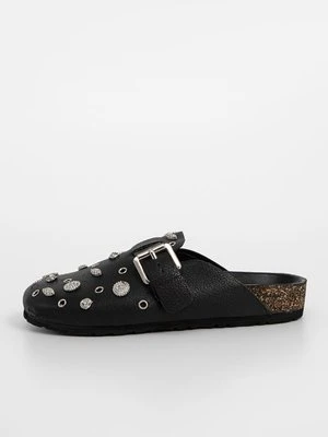 Klapki płaskie Jonak