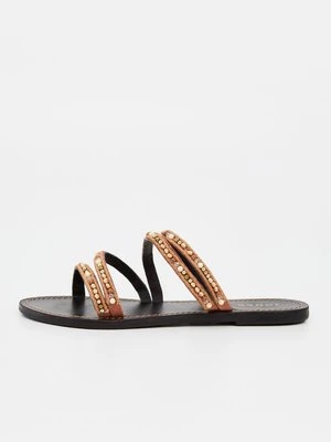 Klapki płaskie Jonak