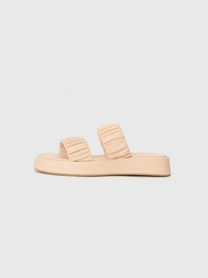 Klapki płaskie Marc Cain